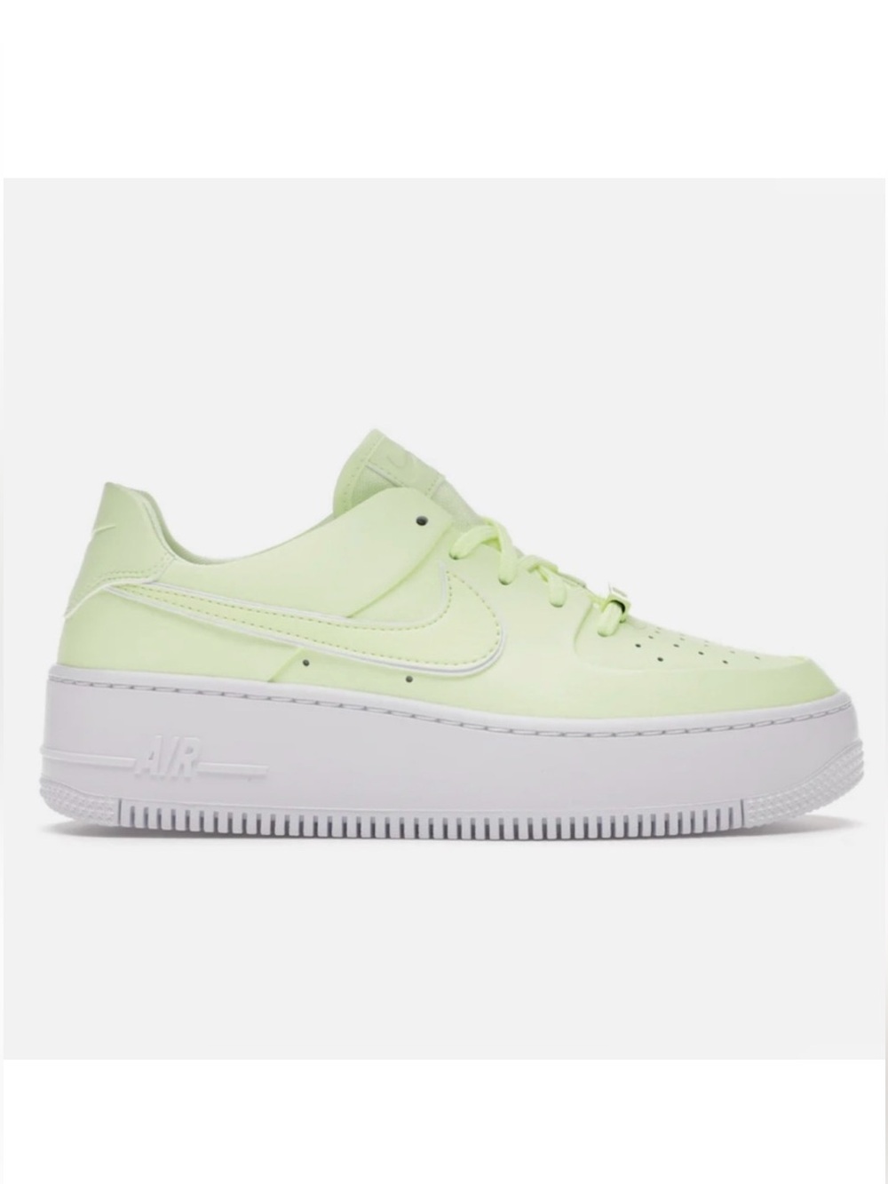 Women’s Nike Air Force 1 Sage Low Green Sneakers